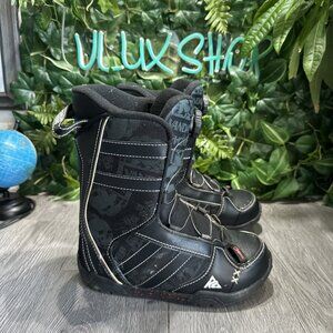 K2 Vandal Boa Junior Snowboard Boots - U.S. Size 5 / Women 6.5 Snow Shoes
